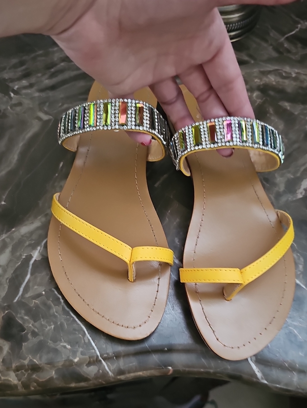Women's Size 8 Yellow Multicolored Sandals Like New